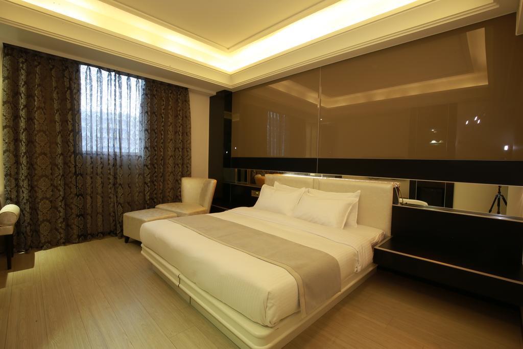 Highness Hotel Guishan Exterior foto