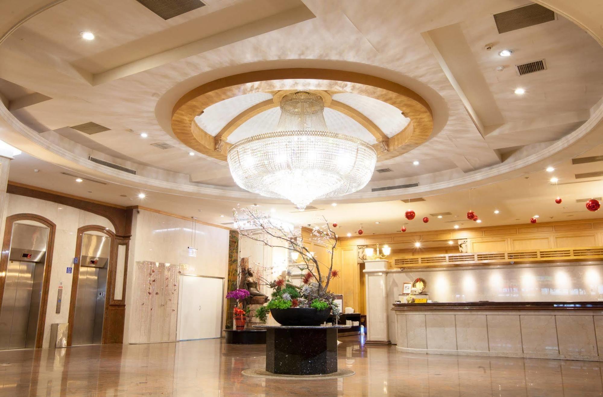 Highness Hotel Guishan Exterior foto